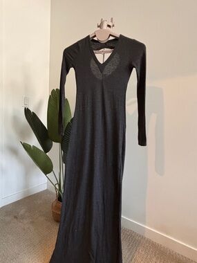 Chaser Black Long-Sleeve V-Neck Maxi Dress